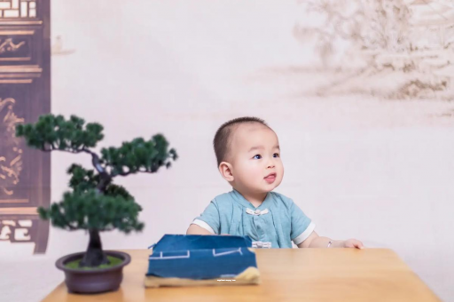 五指山1岁宝宝能喝酸奶吗